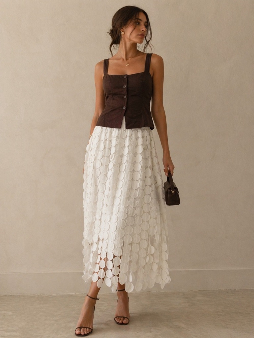 White 3D Textured Midi Skirt Circle Appliqué Elastic Waist Women’s Size M
